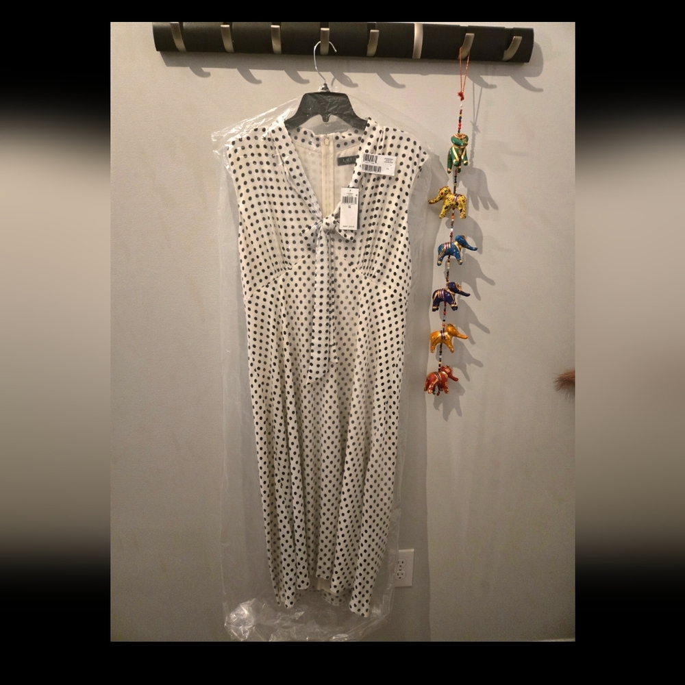 Ralph Lauren Cream Sleeveless V-Neck Midi Sundress - Picture 2 of 6